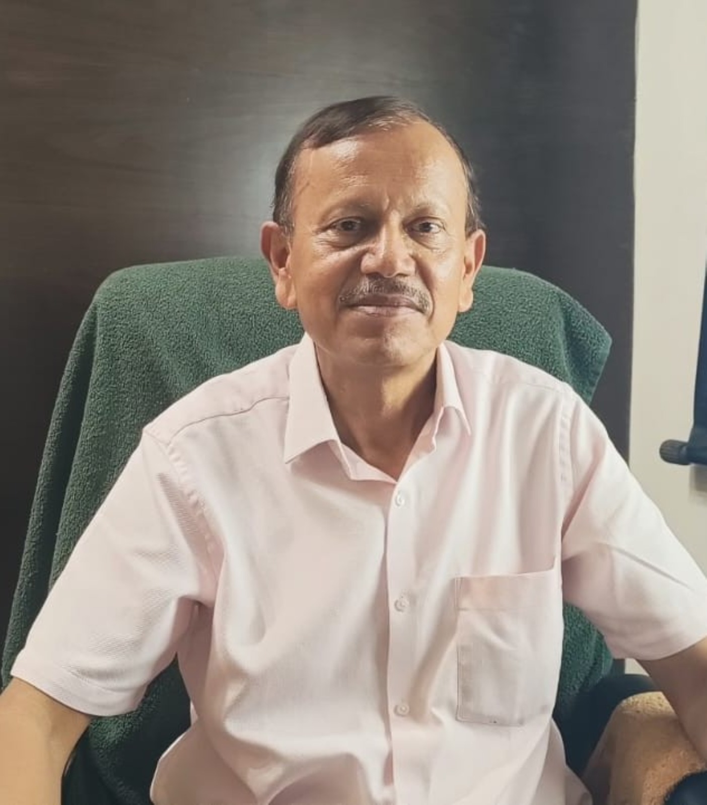 ‘जिंदा डॉक्टर को सोशल मीडिया पर मार दिया’, फर्जी मौत की खबर से मचा हड़कंप; साइबर थाने पहुंचा मामला